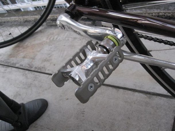 オシャレなペダルに交換