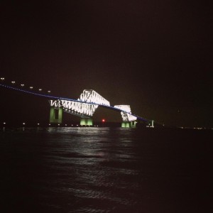 恐竜橋ライトアップ