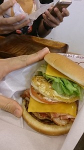 佐世保バーガー