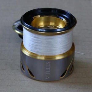 スプールの裏側