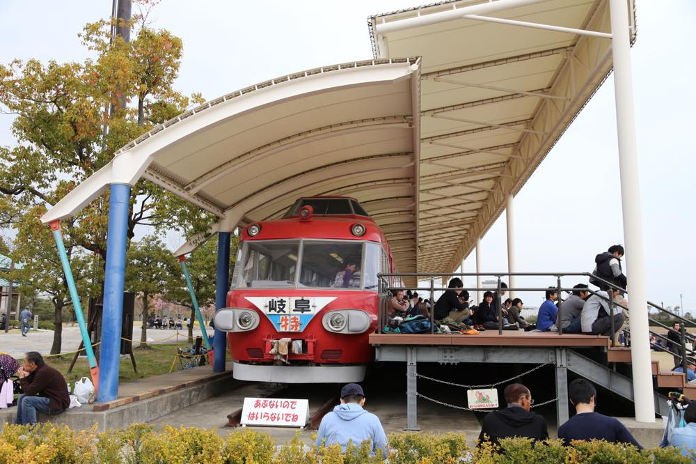 ここがおすすめ！中京競馬場での現地観戦について