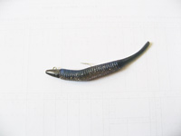 ワームのさし方・だめな例その二