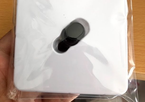 片耳イヤフォン